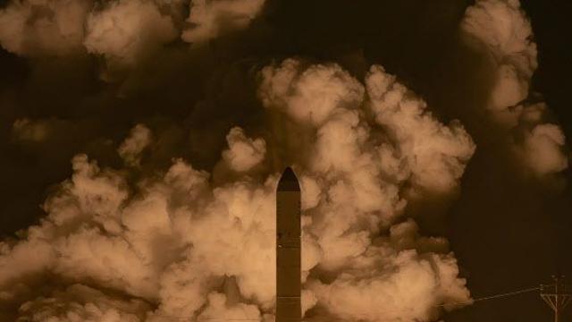 누리호서 분리된 '차세대중형위성 3호' 초기 교신 성공