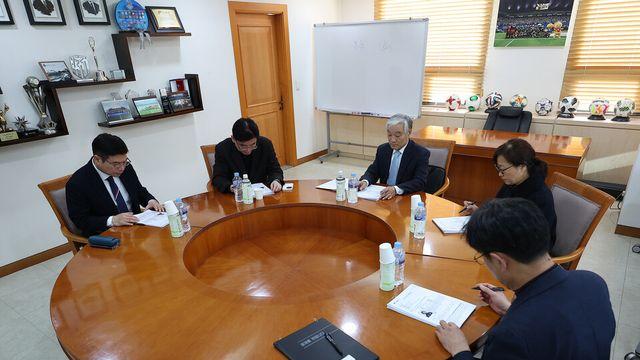 [이슈+] 연맹의 기준인가, 오해의 결과인가… 타노스 징계 공방에 흔들리는 K리그