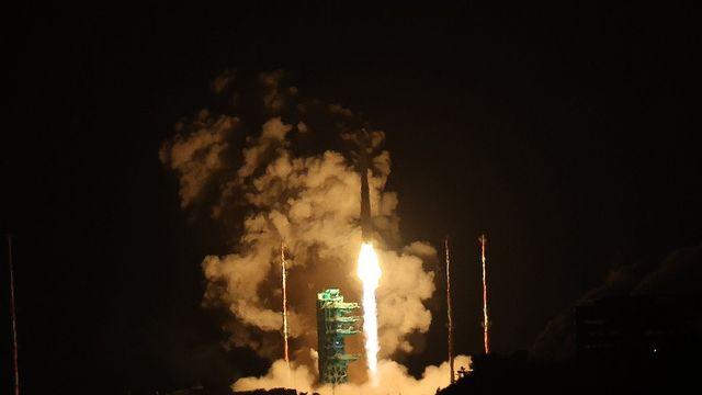 [속보] 누리호 비행 종료…위성 13기 모두 분리