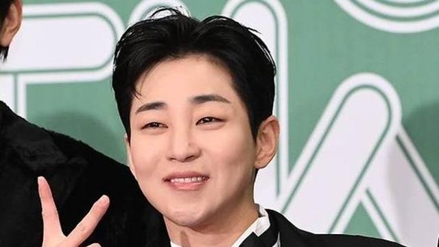 딘딘, '정신 나간 연예인들' 한마디로 터졌다…