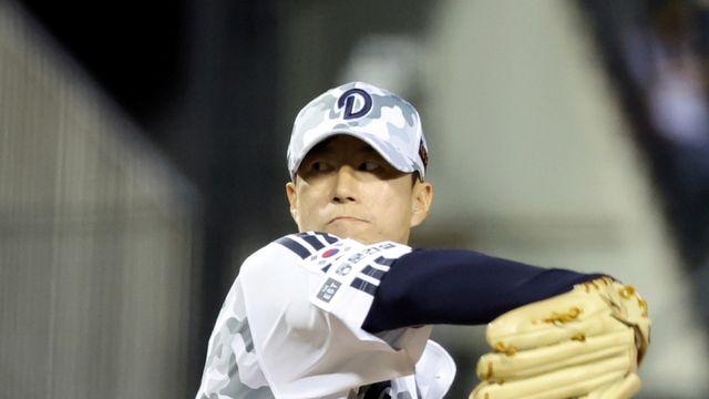 프로 5번째 방출, 마흔둘 투수의 선수 생활 위기...그러나 포기는 없다