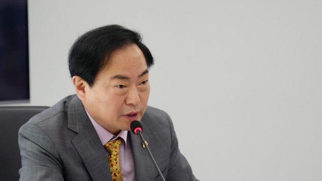 성남시의회 경제환경위원회 조우현 위원장 행정사무감사 '수의계약' 지적