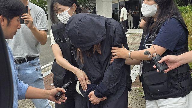 딸 다니는 고교서 시험지 수차례 빼돌린 학부모에 징역8년 구형
