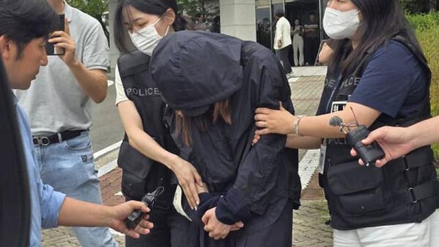 딸 고교서 시험지 수시로 빼돌린 40대 엄마에 징역 8년 구형