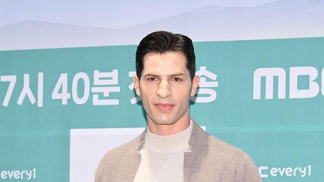 '역사 왜곡 논란' 알베르토, 사과 없이 침묵…'승부조작' 유벤투스 옹호도 재조명 [엑's 이슈]