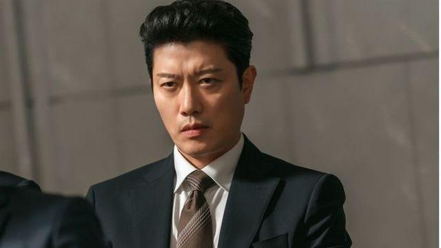 조회수 1억 200만…레전드 갱신한 권선징악 회귀 韓 드라마 (‘판사 이한영’)