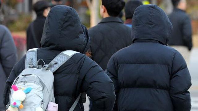 아침 기온 오늘보다 5~7도가량 더 낮다…빙판길 주의[내일날씨]