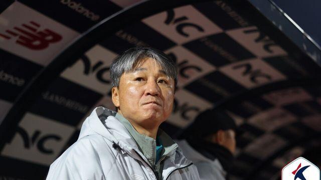 준PO서 갈린 사령탑들의 희비… “내용은 아쉬워도 결과는 만족” 성남 전경준의 미소, “받아들여야 한다” 김도균의 아쉬움