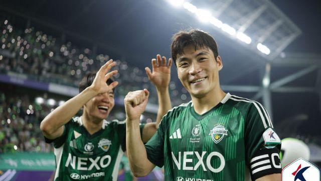 '우승' 업은 박진섭 vs '개인 기록' 이동경, 가장 빛난 별은?