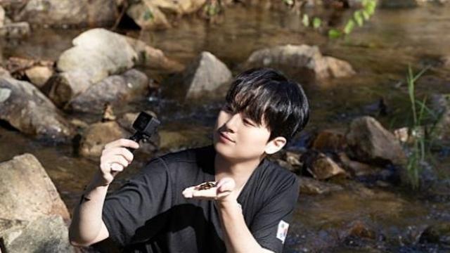 '찬또배기' 이찬원, '찬또야 어디가?-괴산 편' 2화 공개…오일장 방문→다슬기 잡기