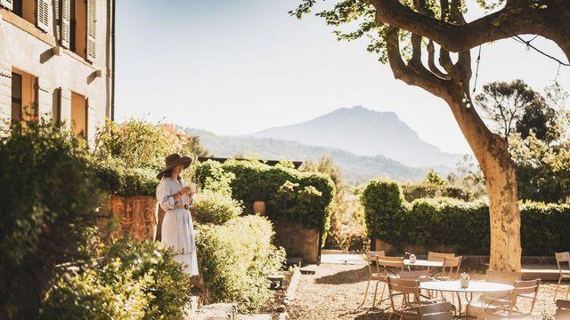 세잔이 사랑한 액상 프로방스의 보석 같은 호텔 '레 로지스 생 빅투아르'
