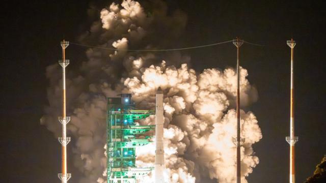 누리호 4차 발사 성공…李대통령 