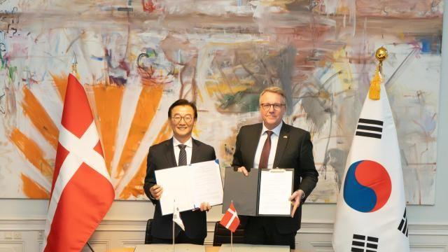 전재수 해수장관, 덴마크 방문…북극항로·공급망 안정화 논의