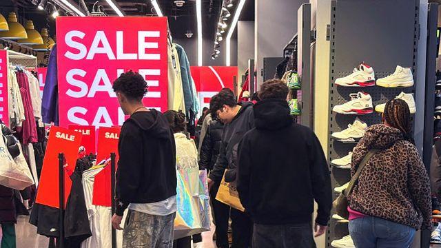 [美특징주]예년만 못한 블랙프라이데이? 소매판매주 혼조