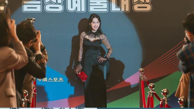 MBC '첫 번째 남자' 오현경, 품격·미모·독기 다 갖춘 '빌런 끝판왕'