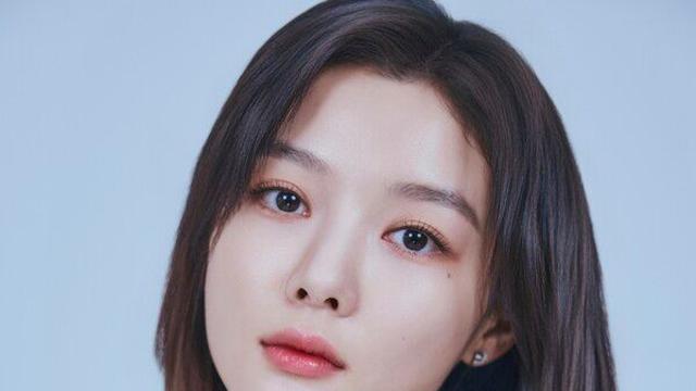 [NC인터뷰] '데뷔 22년' 김유정, '친애하는 X'까지의 '고백'...