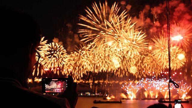 서울은 한화가 부담하는데…부산불꽃축제 23억원 용역비 논란