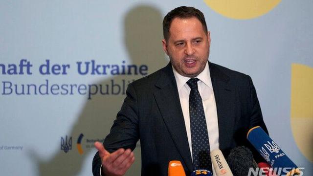 '비리 의혹' 젤렌스키 최측근 예르마크 비서실장 사임