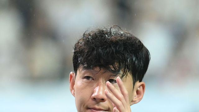 손흥민 '눈물의 고별식' 치른다…