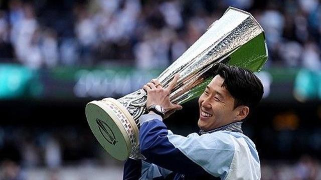 '손흥민 관련' 충격적인 뉴스! SON 도박 광고 모델 데뷔?…황당무계 英 업체, 철퇴 맞았다