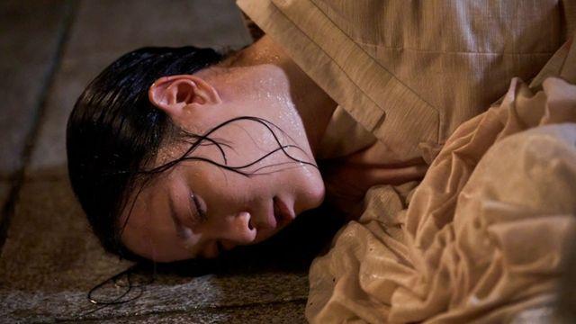 김세정, 납치해서 불임약 먹이고…끝없는 고난 (이강달)