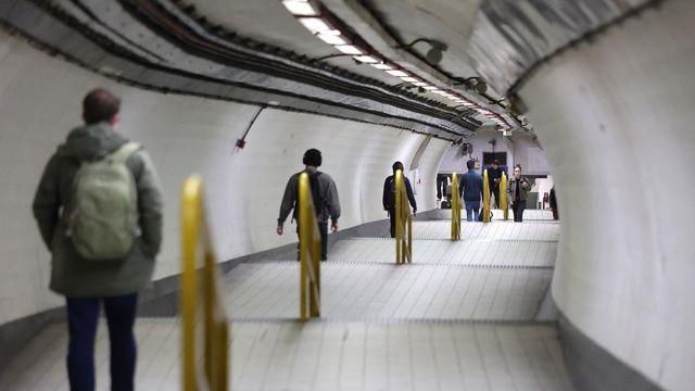 英 노동당 정부, 노동자 권리 법안 '완화'