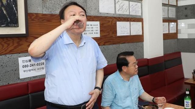 오후 5시 술시(時)에 폭탄주?…서정욱 