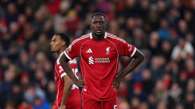 아놀드 전철은 밟지 못한다→레알 마드리드, 리버풀 ‘수비 불안 주범’ 센터백 영입 포기했다