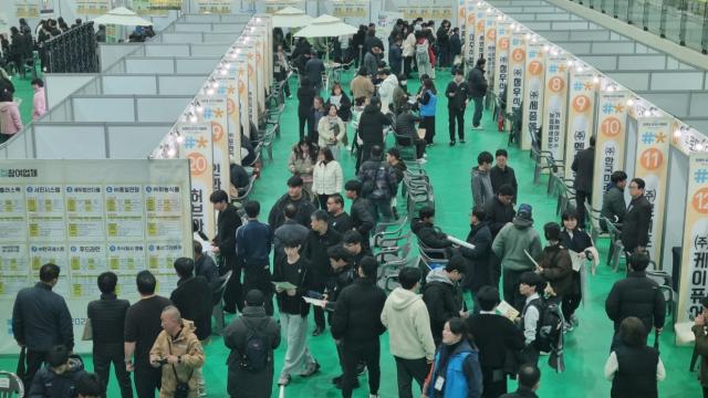 포천시, ‘2025년 일자리 박람회’ 성황리 종료