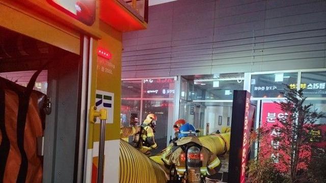 수원 권선구 오피스텔 화재...60대 남성 경상