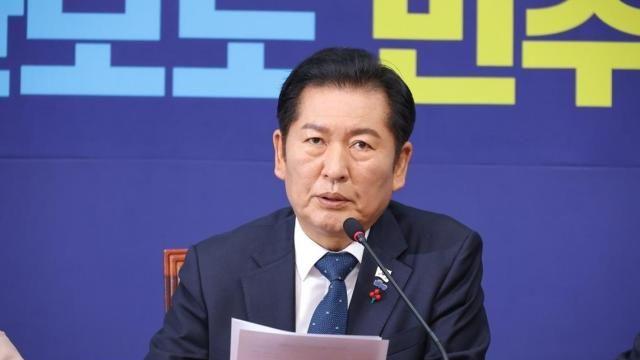 민주 '1인 1표제' 의결 앞두고 일부 당원 반대 집회…