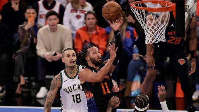 뉴욕, 밀워키 잡고 NBA컵 8강 진출…브런슨 37점 폭발