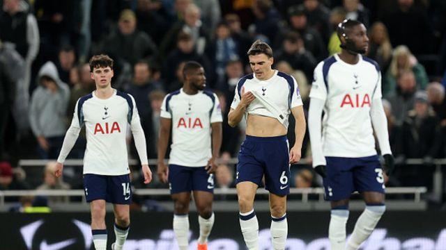 [PL REVIEW] ‘6분 만에 와르르’ 토트넘 어쩌나! 홈에서 풀럼에 1-2 패배→공식전 3연패