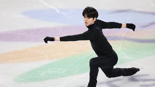 '4회전 점프 실수' 차준환, 랭킹대회 쇼트 3위…최하빈 선두