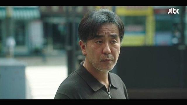 류승룡, 트로피 집과 작별…세차장서 라스트 댄스 시작('김 부장 이야기')