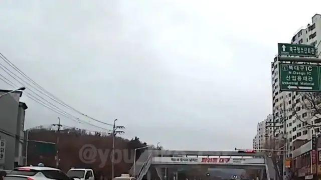 튜토리얼 중에 만난 끝판왕.jpg,,