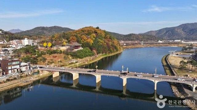 경남 밀양 가볼 만한 곳, 가을 자연과 역사 문화의 조화