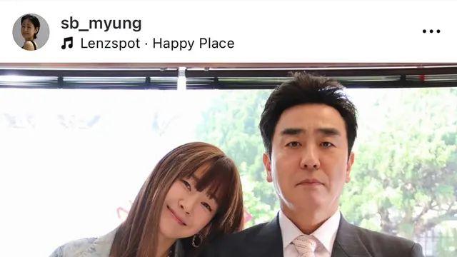 20대처럼 꾸몄다는 올해의 여배우,,