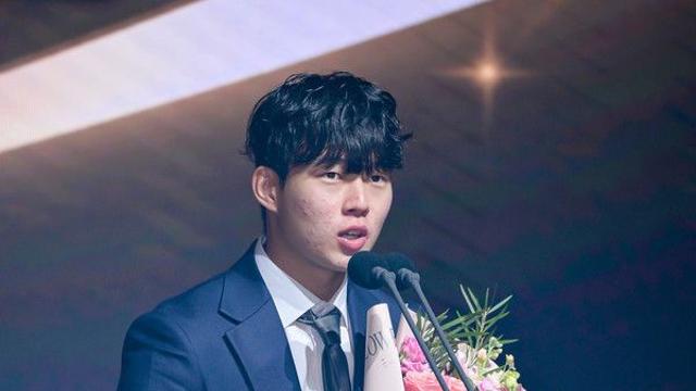 학창 시절부터 프로까지 이어진 ‘K리그1·2 영플레이어상 주인공들의 우정’ [K리그 대상]