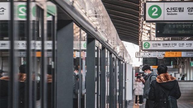 12월 첫날 '출근길' 서울 지하철 지연 예고...'준법운행' 여파