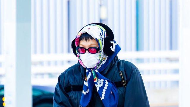 오늘자 지드래곤 공항패션