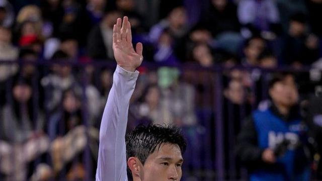 우승팀 아닌 하위권 팀에서 MVP! 그만큼 압도적이었던 이동경, 최고 영예 품에 안았다 [K리그 대상]