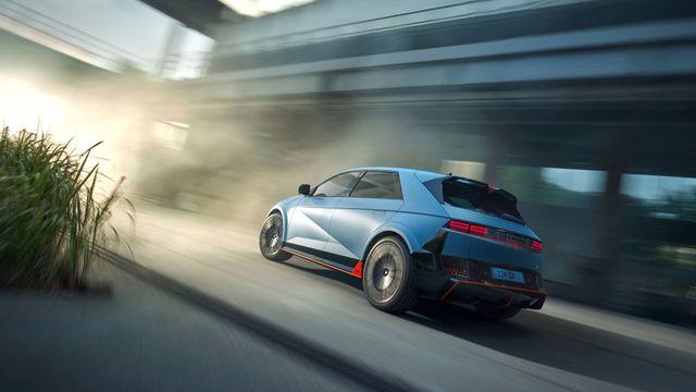 20년 전에는 '상상도 못 하던 일'… 아이오닉 5 N 타본 포르쉐 부사장이 남긴 말