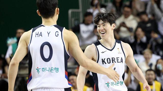 한국 남자농구, 안방서도 중국 격파…12년 만에 맞대결 2연승