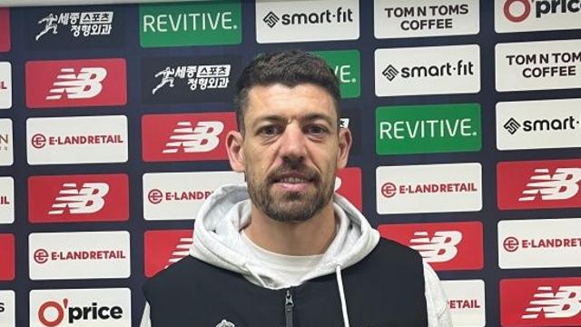 오스마르가 'EPL 선두' 아스널 언급한 이유…