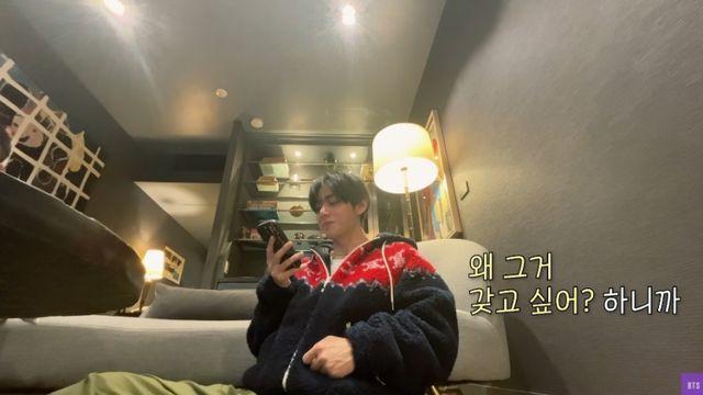 방탄소년단 뷔, “가져 그럼” 역시 월클… 아버지 든든하겠어