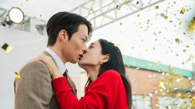 '키스는 괜히 해서!' 장기용♥안은진, 아는 맛이 무섭네…로맨스 명장면 다섯