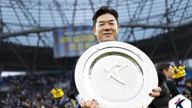 1부 거쳐 2부 정복, 강등팀 인천을 바꾼 '윤정환 매직'