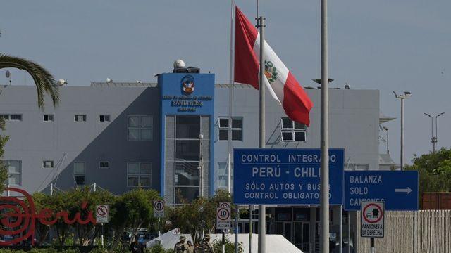 '대통령 탄핵 어수선' 페루서 대선 예비후보 차량 피격