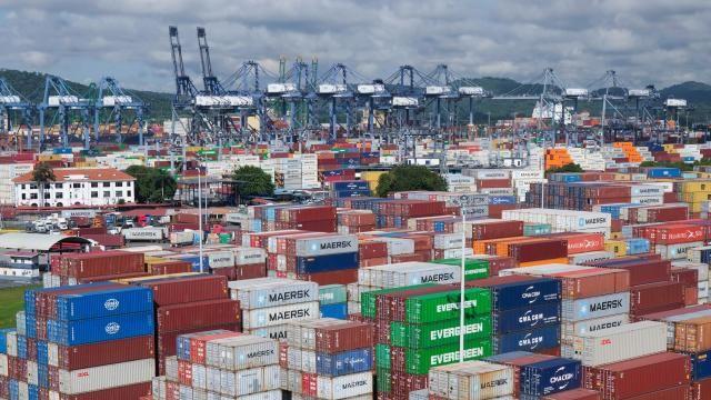 OECD, 한국 내년 성장률 2.1%로 소폭 하향…